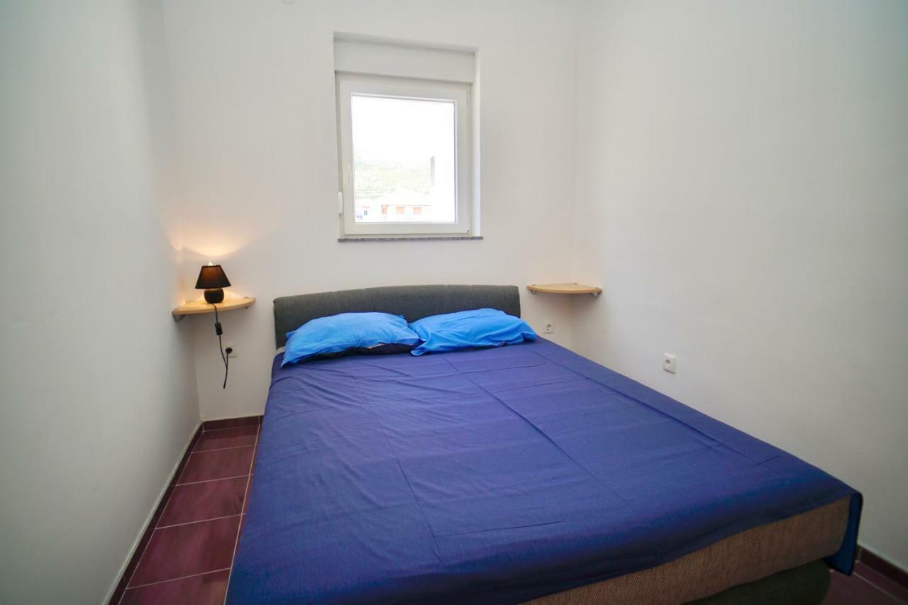 Apartments Teo Трогір Екстер'єр фото